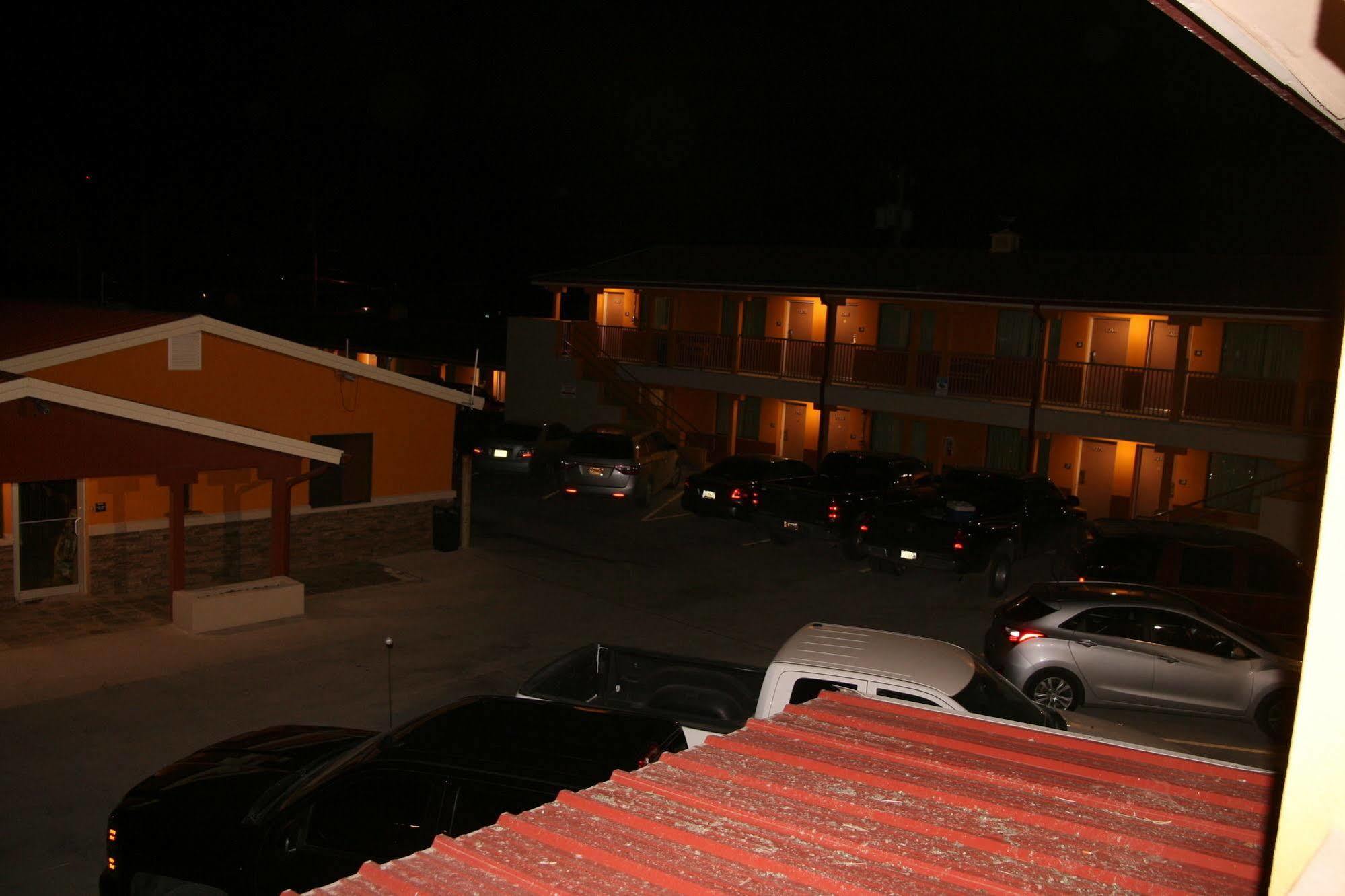Budget Inn Artesia Dış mekan fotoğraf