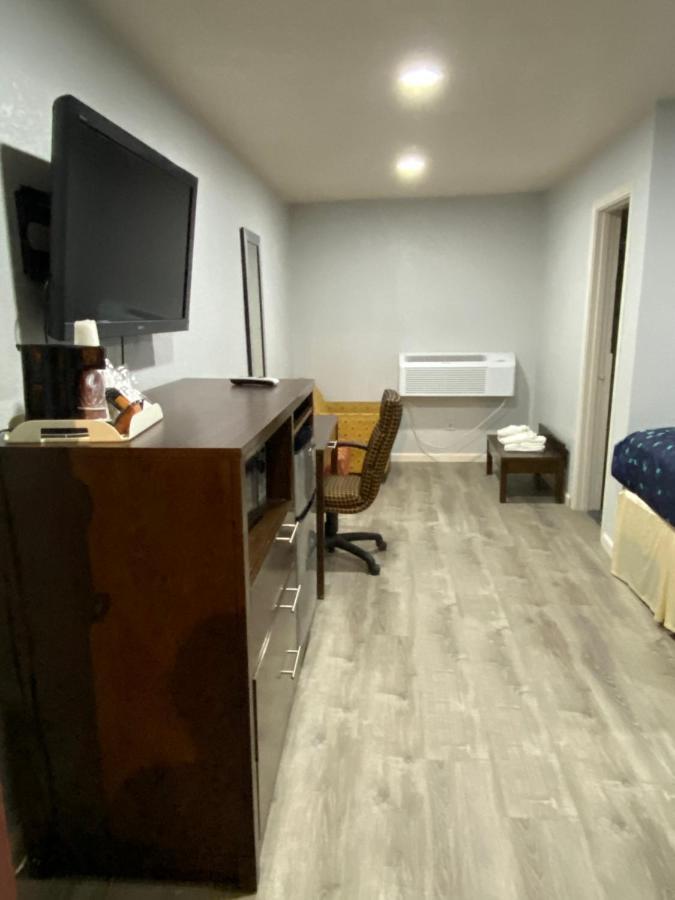 Budget Inn Artesia Dış mekan fotoğraf